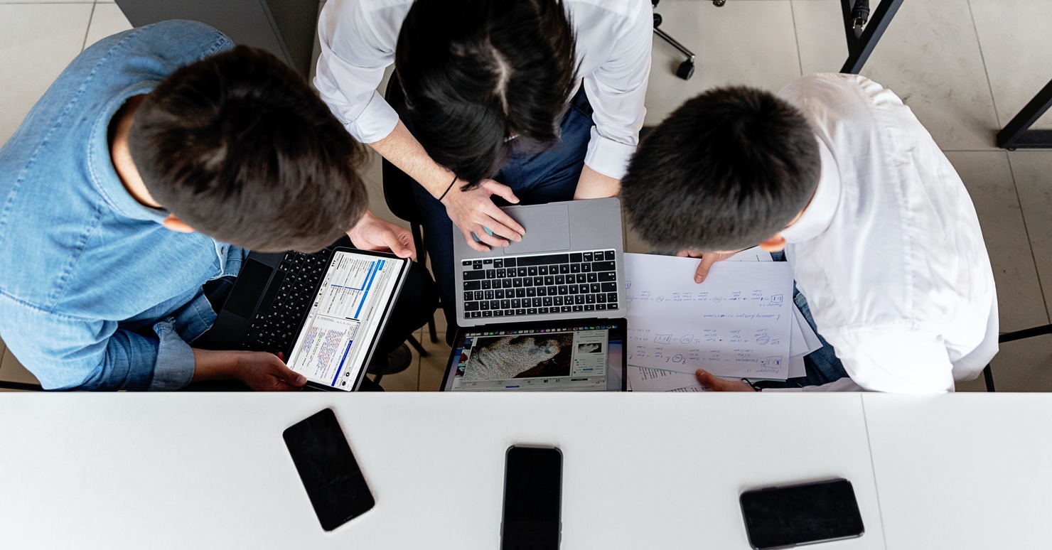 Bloomberg competitors featured image